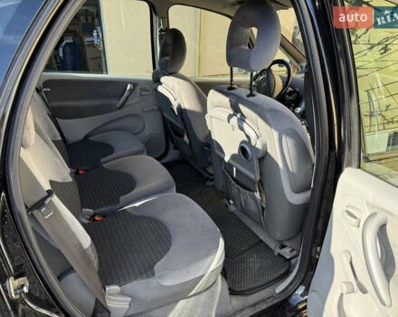 Черный Ситроен Ксара Пикассо, объемом двигателя 1.59 л и пробегом 246 тыс. км за 3900 $, фото 17 на Automoto.ua