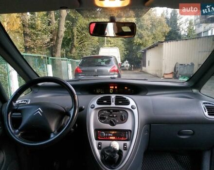 Черный Ситроен Ксара Пикассо, объемом двигателя 1.6 л и пробегом 190 тыс. км за 4000 $, фото 8 на Automoto.ua