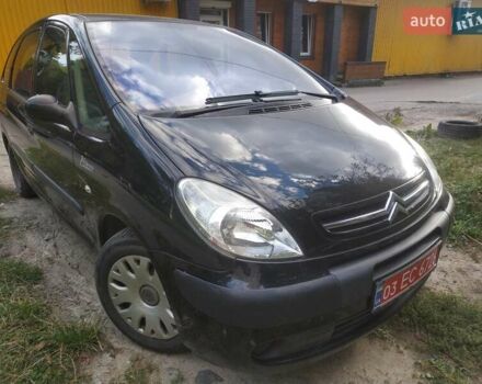 Черный Ситроен Ксара Пикассо, объемом двигателя 1.6 л и пробегом 190 тыс. км за 4000 $, фото 1 на Automoto.ua
