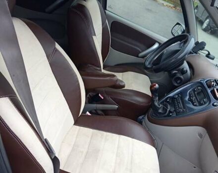 Коричневый Ситроен Ксара Пикассо, объемом двигателя 1.75 л и пробегом 400 тыс. км за 2700 $, фото 2 на Automoto.ua