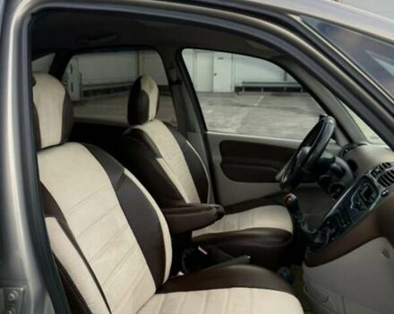 Коричневый Ситроен Ксара Пикассо, объемом двигателя 1.75 л и пробегом 400 тыс. км за 3000 $, фото 1 на Automoto.ua