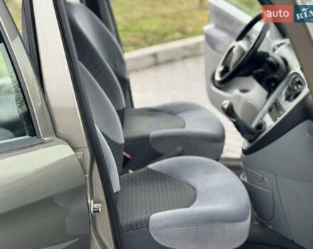 Коричневий Сітроен Ксара Пікассо, об'ємом двигуна 1.6 л та пробігом 176 тис. км за 3450 $, фото 19 на Automoto.ua