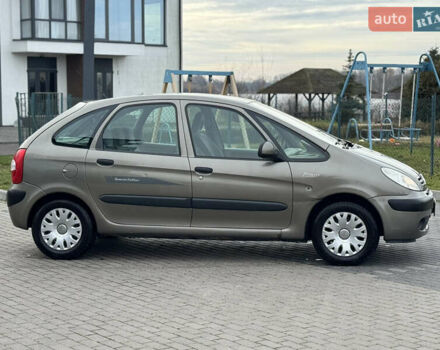 Коричневий Сітроен Ксара Пікассо, об'ємом двигуна 1.6 л та пробігом 176 тис. км за 3450 $, фото 7 на Automoto.ua