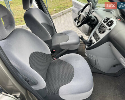 Коричневий Сітроен Ксара Пікассо, об'ємом двигуна 1.6 л та пробігом 176 тис. км за 3450 $, фото 16 на Automoto.ua