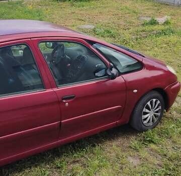 Красный Ситроен Ксара Пикассо, объемом двигателя 2 л и пробегом 450 тыс. км за 2400 $, фото 5 на Automoto.ua
