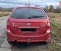 Красный Ситроен Ксара Пикассо, объемом двигателя 2 л и пробегом 320 тыс. км за 5200 $, фото 34 на Automoto.ua