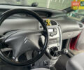 Ситроен Ксара Пикассо 2010 в Владимир-Волынский на Automoto.ua Красный Ситроен Ксара Пикассо, объемом двигателя 1.56 л и пробегом 243 тыс. км за 3800 $, фото 10 на Automoto.ua