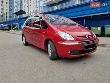 Ситроен Ксара Пикассо 2006 в Згуровке на Automoto.ua Красный Ситроен Ксара Пикассо, объемом двигателя 2 л и пробегом 230 тыс. км за 5200 $, фото 1 на Automoto.ua