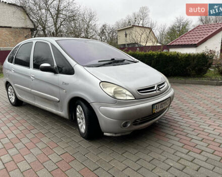 Серый Ситроен Ксара Пикассо, объемом двигателя 1.75 л и пробегом 295 тыс. км за 1950 $, фото 3 на Automoto.ua