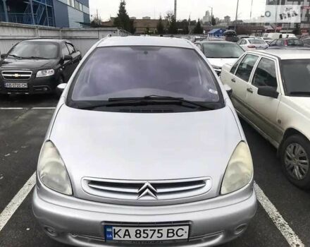 Серый Ситроен Ксара Пикассо, объемом двигателя 1.8 л и пробегом 365 тыс. км за 2700 $, фото 2 на Automoto.ua