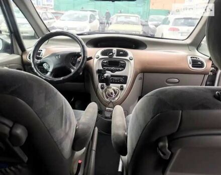 Серый Ситроен Ксара Пикассо, объемом двигателя 1.8 л и пробегом 365 тыс. км за 2700 $, фото 6 на Automoto.ua