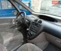 Серый Ситроен Ксара Пикассо, объемом двигателя 1.9 л и пробегом 215 тыс. км за 2000 $, фото 1 на Automoto.ua