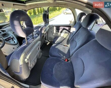 Серый Ситроен Ксара Пикассо, объемом двигателя 2 л и пробегом 203 тыс. км за 4800 $, фото 7 на Automoto.ua