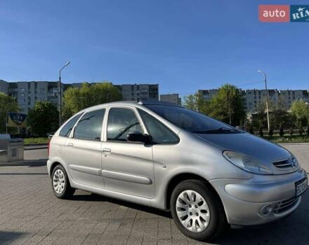 Серый Ситроен Ксара Пикассо, объемом двигателя 2 л и пробегом 203 тыс. км за 4800 $, фото 37 на Automoto.ua