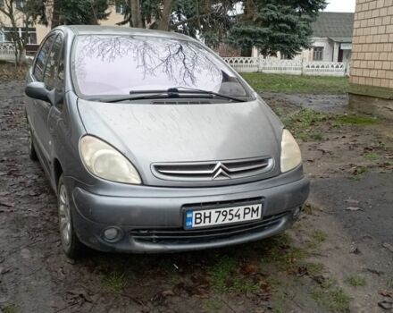 Серый Ситроен Ксара Пикассо, объемом двигателя 1.7 л и пробегом 1000 тыс. км за 3500 $, фото 1 на Automoto.ua