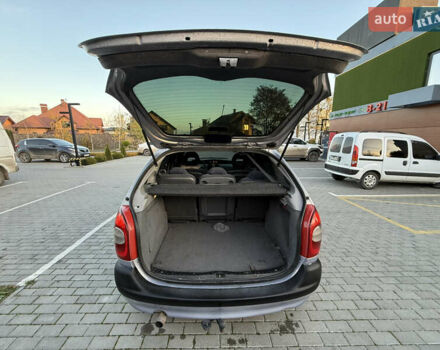 Серый Ситроен Ксара Пикассо, объемом двигателя 2 л и пробегом 318 тыс. км за 2500 $, фото 18 на Automoto.ua