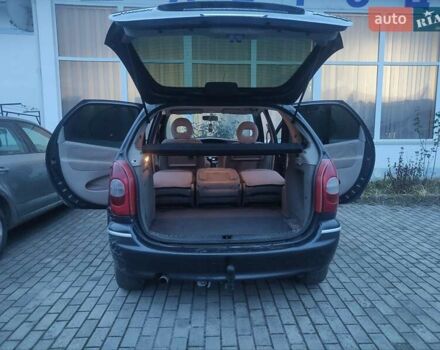 Сірий Сітроен Ксара Пікассо, об'ємом двигуна 1.76 л та пробігом 729 тис. км за 3300 $, фото 11 на Automoto.ua