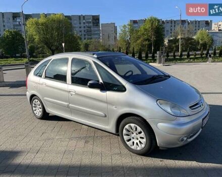 Серый Ситроен Ксара Пикассо, объемом двигателя 2 л и пробегом 203 тыс. км за 4800 $, фото 26 на Automoto.ua