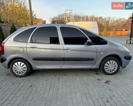 Серый Ситроен Ксара Пикассо, объемом двигателя 2 л и пробегом 318 тыс. км за 2500 $, фото 6 на Automoto.ua