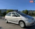 Серый Ситроен Ксара Пикассо, объемом двигателя 2 л и пробегом 203 тыс. км за 4800 $, фото 4 на Automoto.ua