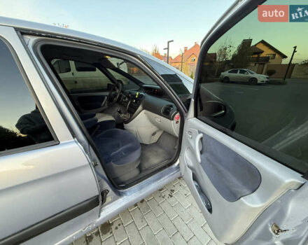 Серый Ситроен Ксара Пикассо, объемом двигателя 2 л и пробегом 318 тыс. км за 2500 $, фото 20 на Automoto.ua