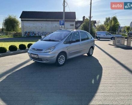 Серый Ситроен Ксара Пикассо, объемом двигателя 2 л и пробегом 203 тыс. км за 4800 $, фото 32 на Automoto.ua