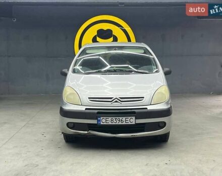 Серый Ситроен Ксара Пикассо, объемом двигателя 1.59 л и пробегом 242 тыс. км за 3900 $, фото 1 на Automoto.ua