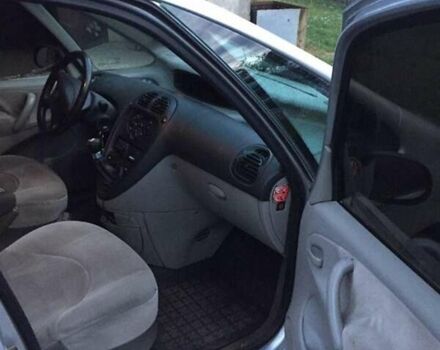 Серый Ситроен Ксара Пикассо, объемом двигателя 1.6 л и пробегом 241 тыс. км за 3200 $, фото 8 на Automoto.ua