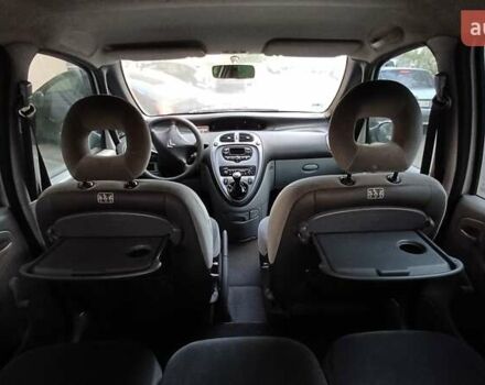 Серый Ситроен Ксара Пикассо, объемом двигателя 1.7 л и пробегом 375 тыс. км за 2700 $, фото 2 на Automoto.ua