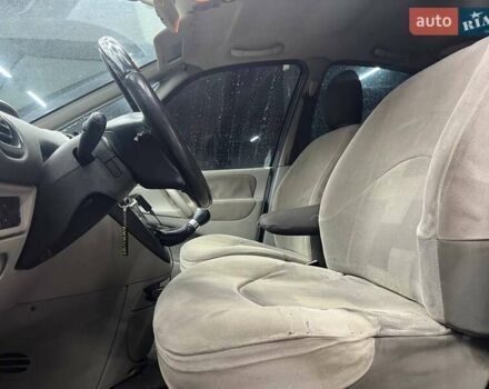 Серый Ситроен Ксара Пикассо, объемом двигателя 1.59 л и пробегом 242 тыс. км за 3900 $, фото 10 на Automoto.ua