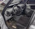 Сірий Сітроен Ксара Пікассо, об'ємом двигуна 1.59 л та пробігом 215 тис. км за 3700 $, фото 2 на Automoto.ua