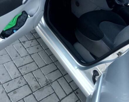 Серый Ситроен Ксара Пикассо, объемом двигателя 1.74 л и пробегом 258 тыс. км за 2700 $, фото 11 на Automoto.ua