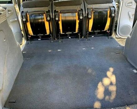 Серый Ситроен Ксара Пикассо, объемом двигателя 1.6 л и пробегом 263 тыс. км за 4200 $, фото 9 на Automoto.ua