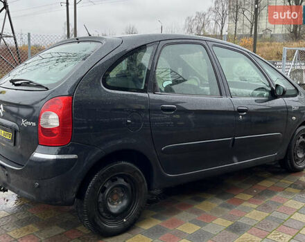 Сірий Сітроен Ксара Пікассо, об'ємом двигуна 1.59 л та пробігом 284 тис. км за 3600 $, фото 6 на Automoto.ua