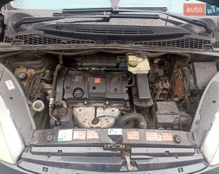 Серый Ситроен Ксара Пикассо, объемом двигателя 1.59 л и пробегом 284 тыс. км за 4000 $, фото 13 на Automoto.ua