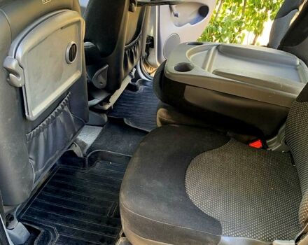 Серый Ситроен Ксара Пикассо, объемом двигателя 1.6 л и пробегом 263 тыс. км за 4200 $, фото 8 на Automoto.ua