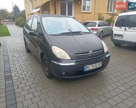Серый Ситроен Ксара Пикассо, объемом двигателя 1.59 л и пробегом 284 тыс. км за 4000 $, фото 6 на Automoto.ua
