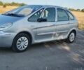 Серый Ситроен Ксара Пикассо, объемом двигателя 1.56 л и пробегом 291 тыс. км за 4500 $, фото 1 на Automoto.ua