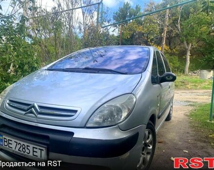 Серый Ситроен Ксара Пикассо, объемом двигателя 1.6 л и пробегом 263 тыс. км за 4200 $, фото 1 на Automoto.ua