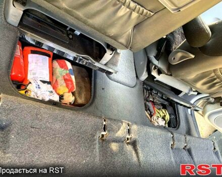 Серый Ситроен Ксара Пикассо, объемом двигателя 1.6 л и пробегом 263 тыс. км за 4200 $, фото 9 на Automoto.ua