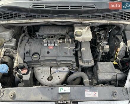 Сірий Сітроен Ксара Пікассо, об'ємом двигуна 1.59 л та пробігом 240 тис. км за 4000 $, фото 18 на Automoto.ua