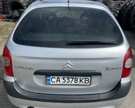 Сірий Сітроен Ксара Пікассо, об'ємом двигуна 1.59 л та пробігом 240 тис. км за 4000 $, фото 1 на Automoto.ua