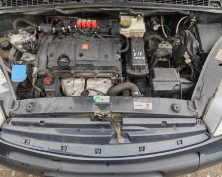 Сірий Сітроен Ксара Пікассо, об'ємом двигуна 1.6 л та пробігом 300 тис. км за 3950 $, фото 10 на Automoto.ua