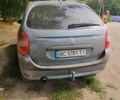 Серый Ситроен Ксара Пикассо, объемом двигателя 1.6 л и пробегом 340 тыс. км за 3500 $, фото 2 на Automoto.ua