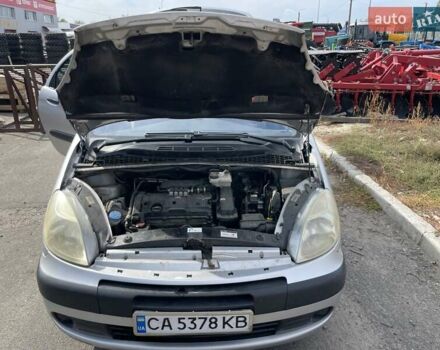 Сірий Сітроен Ксара Пікассо, об'ємом двигуна 1.59 л та пробігом 240 тис. км за 4000 $, фото 17 на Automoto.ua