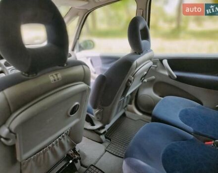 Серый Ситроен Ксара Пикассо, объемом двигателя 1.6 л и пробегом 253 тыс. км за 3400 $, фото 6 на Automoto.ua