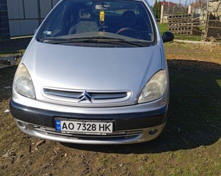 Серый Ситроен Ксара Пикассо, объемом двигателя 1.8 л и пробегом 225 тыс. км за 3222 $, фото 1 на Automoto.ua