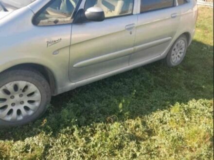 Ситроен Ксара Пикассо 2002 в Черткове на Automoto.ua Серый Ситроен Ксара Пикассо, объемом двигателя 2 л и пробегом 300 тыс. км за 3100 $, фото 1 на Automoto.ua