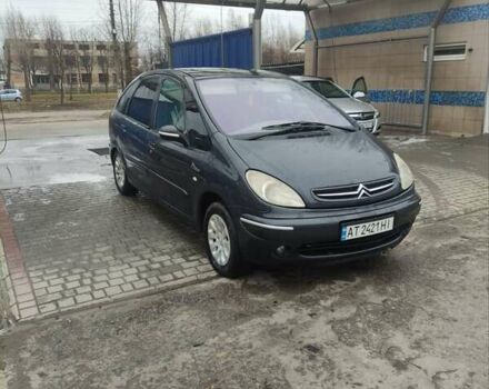 Сірий Сітроен Ксара Пікассо, об'ємом двигуна 1.76 л та пробігом 729 тис. км за 3300 $, фото 1 на Automoto.ua