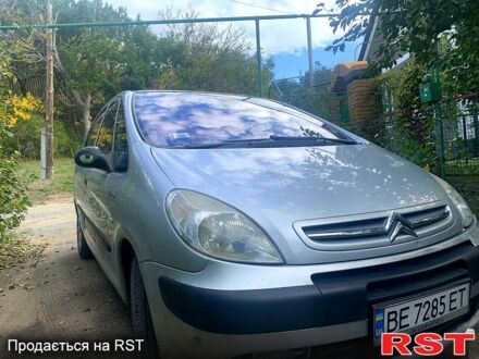 Сітроен Ксара Пікассо 2006 у Вознесенске на Automoto.ua Сірий Сітроен Ксара Пікассо, об'ємом двигуна 1.6 л та пробігом 263 тис. км за 4200 $, фото 1 на Automoto.ua